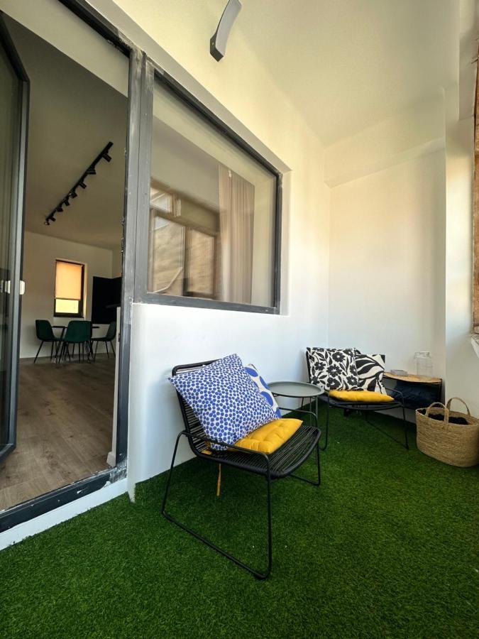 Peaceful Condo For Romantic Getaways Near Black Church - 3Min Walk Braşov Extérieur photo